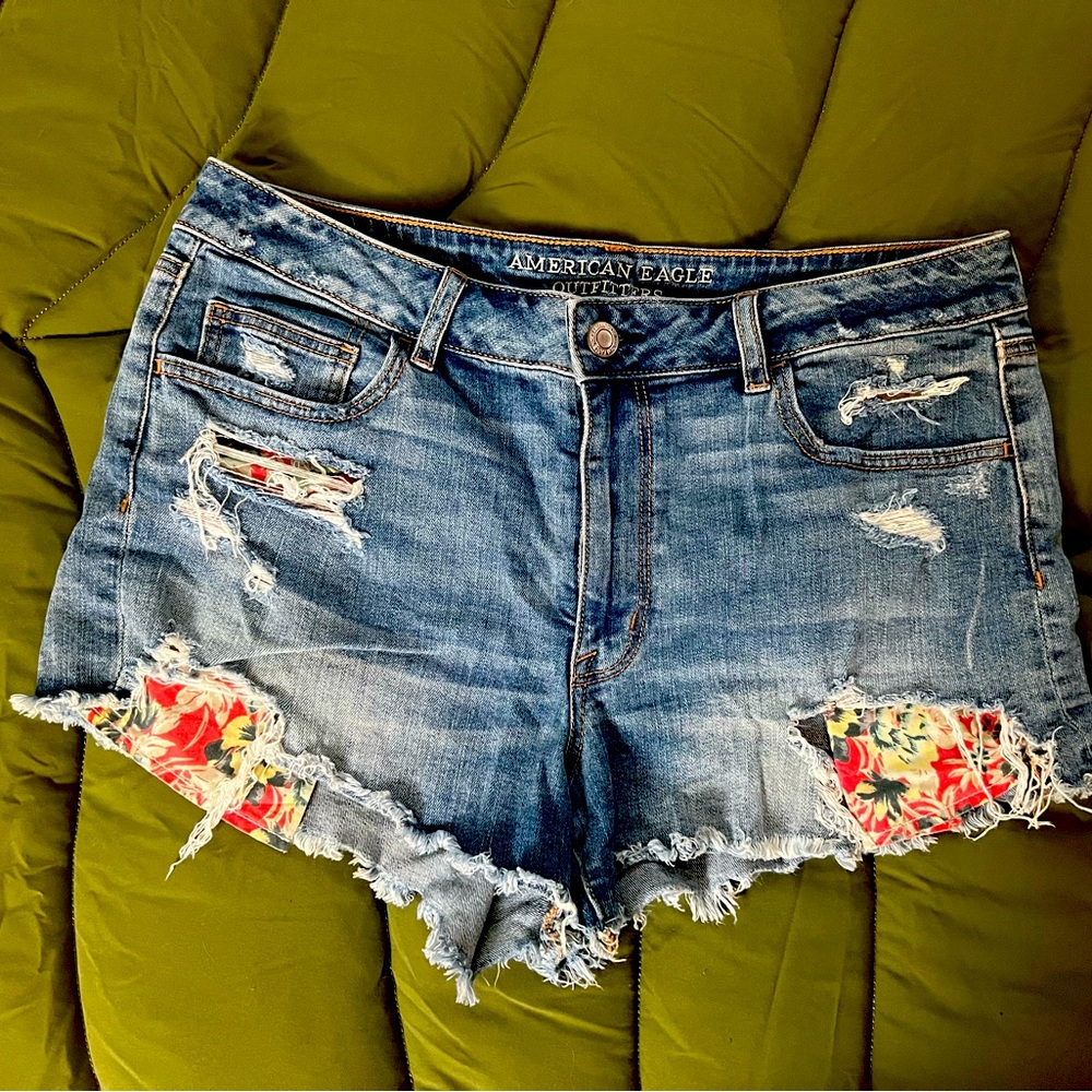 American Eagle Floral Jean Shorts